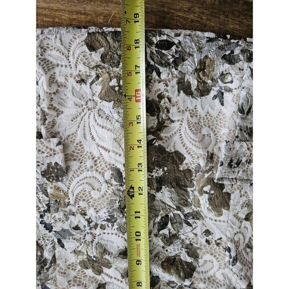 Maree Pour Toi All Over White Lace Bustier Top With Gold And Silver Floral 16 - Picture 4 of 11